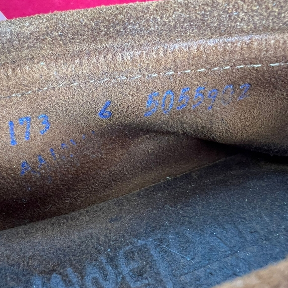 EUC Minnetonka Women's Thunderbird Moccasins, Brown Suede, Sz 6 - Picture 12 of 13